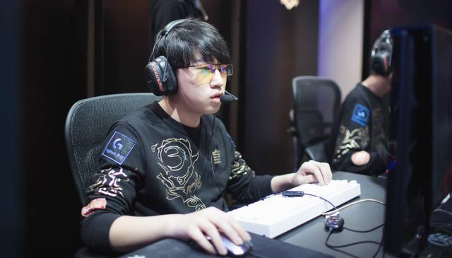 基于内部训 基于内部训